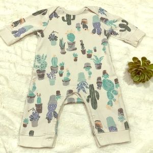 🌵 Old Navy Cactus Bodysuit 0-3 M